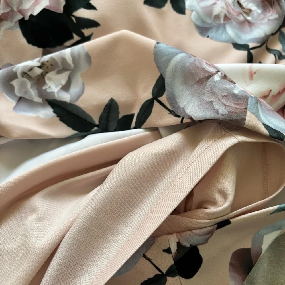 Calvin Klein Floral Bell Sleeve Dress Size 8 - Picture 9 of 13